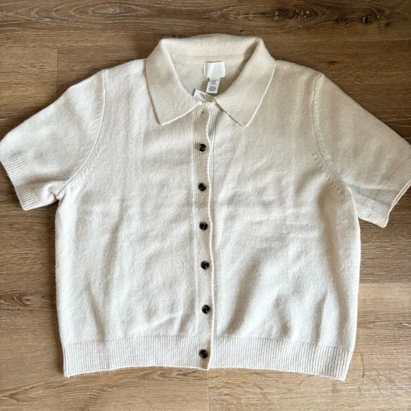 H&M Short Sleeved Cardigan with Collar - Picture 2 of 8